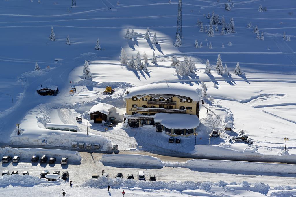 Hotel Dolomiti 3*